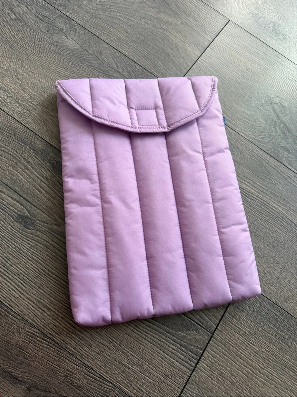 Baggu 13” puffy laptop sleeve - lilac